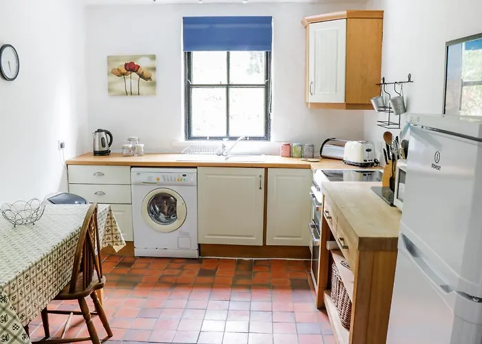 An Teach Ban Rossaveel